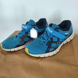 Fila Kids Blue and Yellow Sneakers Boys Size 6